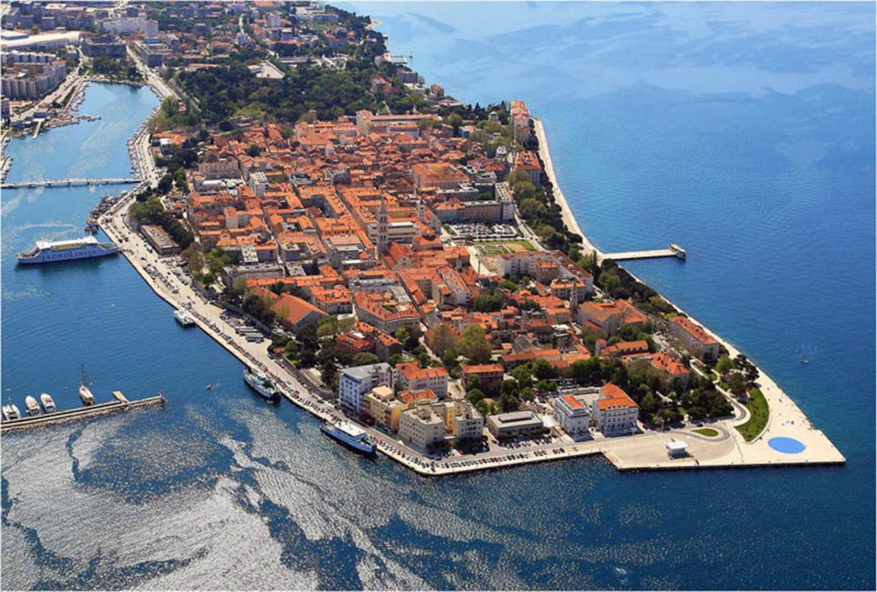 Apartman Kika Zara Esterno foto