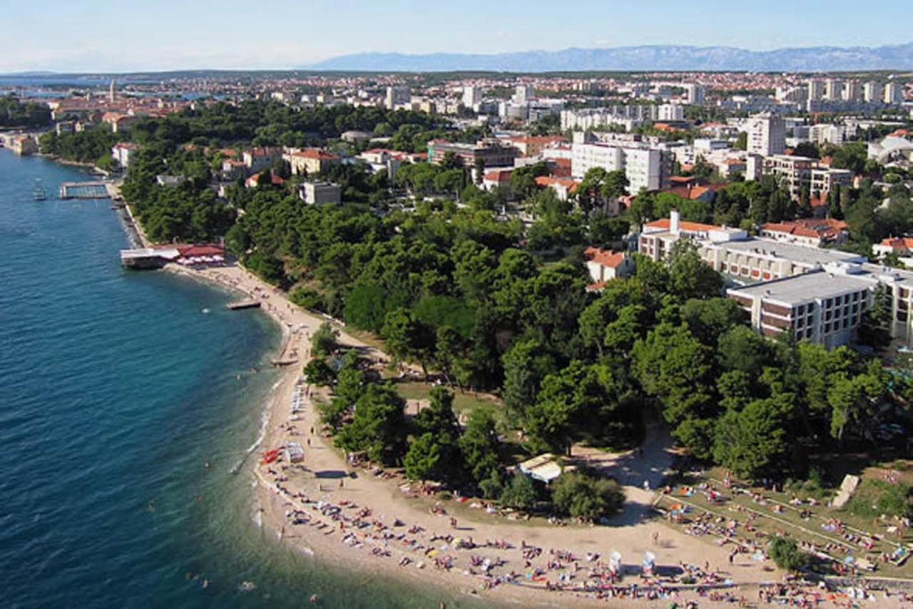 Apartman Kika Zara Esterno foto